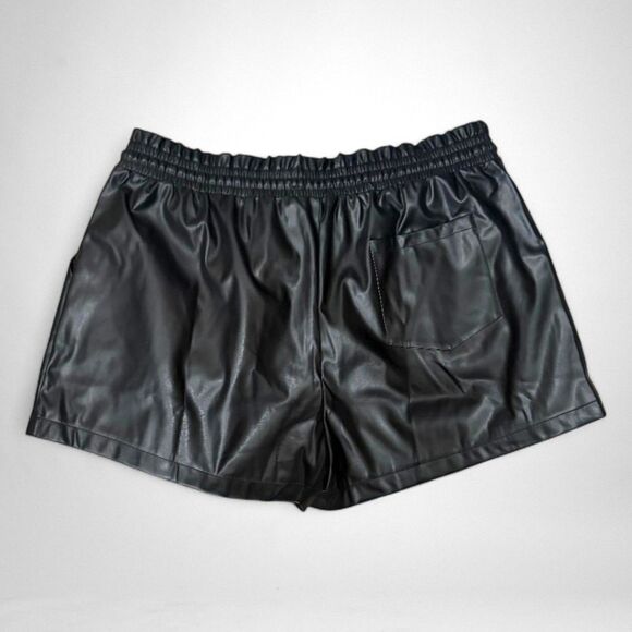 HEYSON Black Faux Leather Drawstring Elastic Waist Shorts, NWT! Size 2XL - Picture 2 of 6